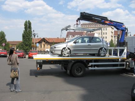 Maşinile ridicate de Primărie vor fi parcate pe strada Tudor Vladimirescu